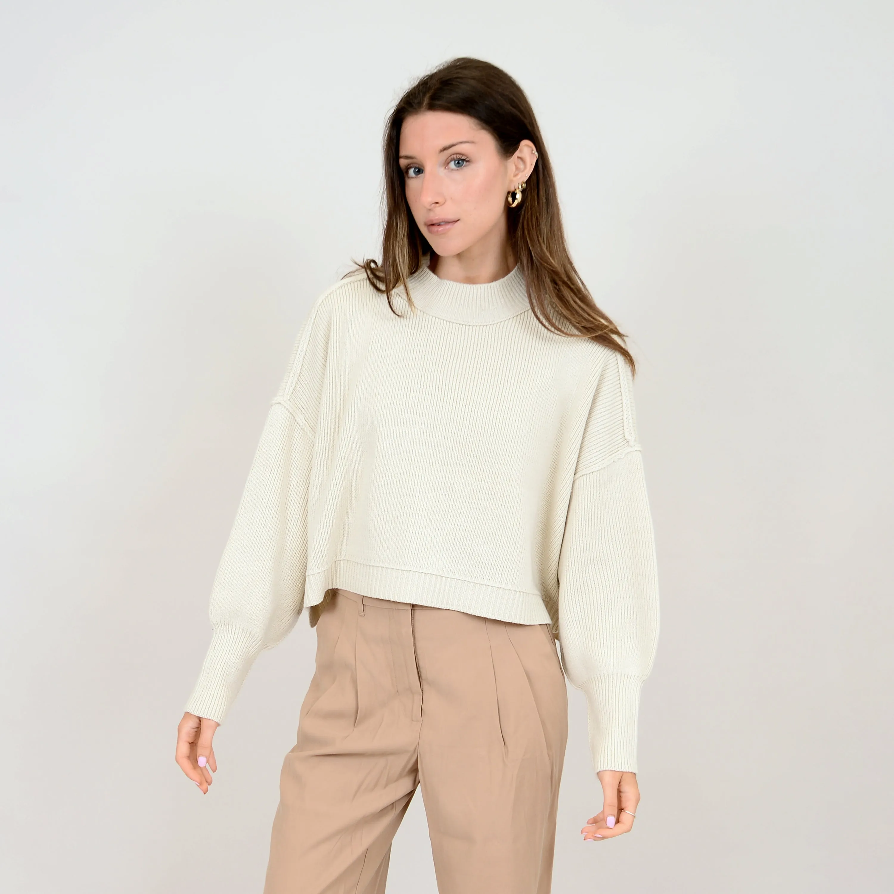 Sumire Crewneck Pullover- RD Style sold by Uforia Muse product image thumbnail 4