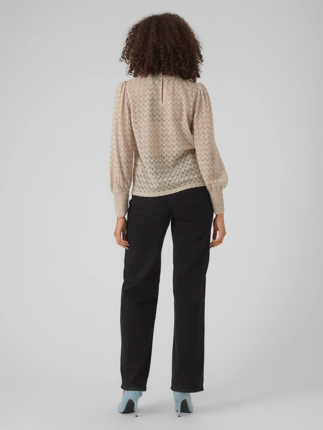 Becca Blouse- Vero Moda sold by Uforia Muse product image thumbnail 3