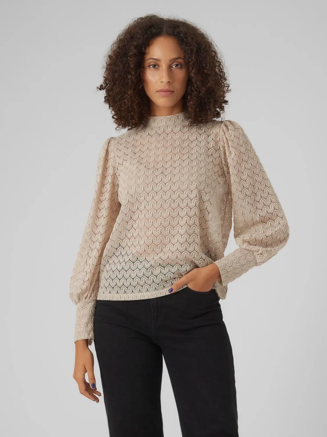 Becca Blouse- Vero Moda sold by Uforia Muse