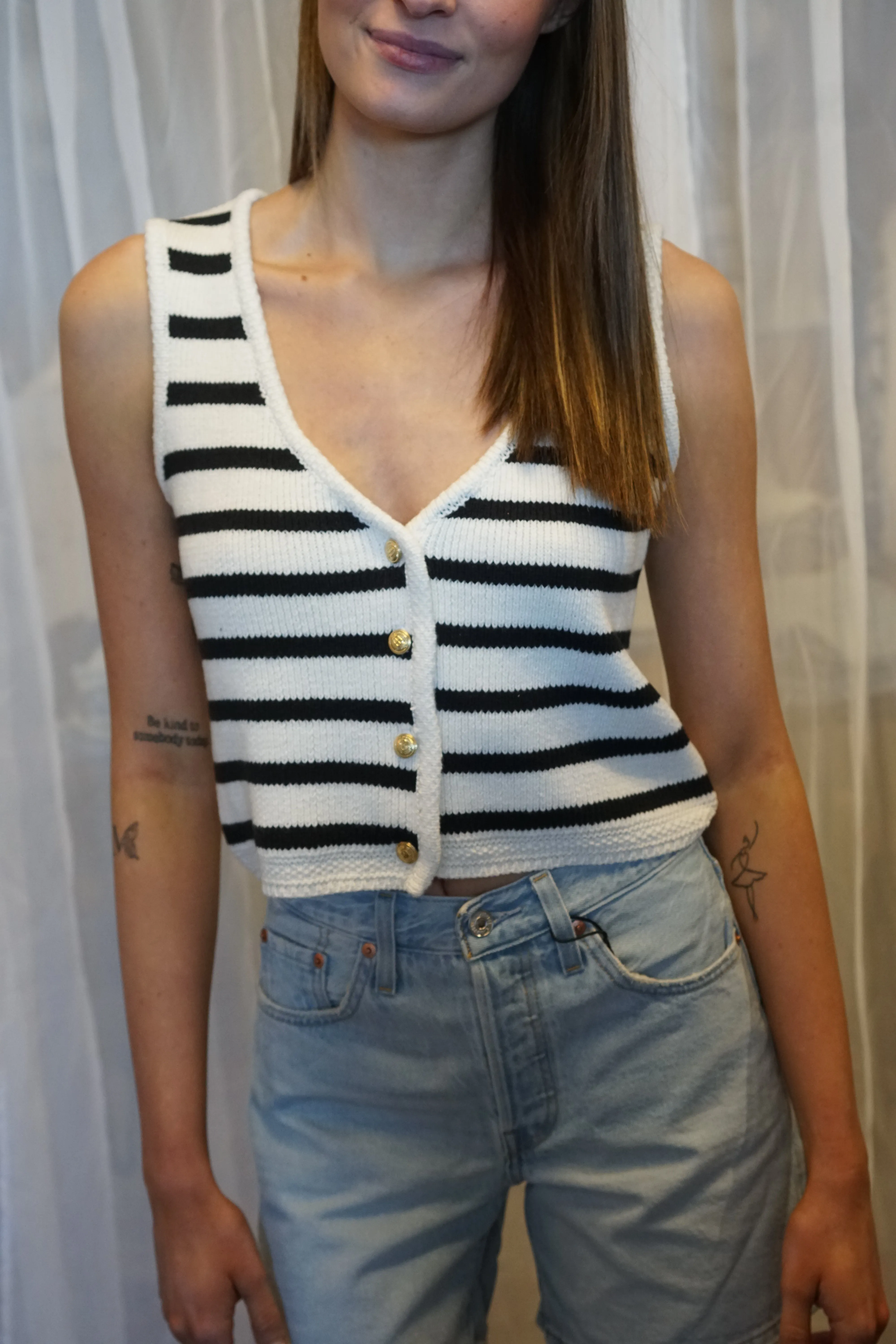 Meta Knit Vest- Rd Style sold by Uforia Muse product image thumbnail 2