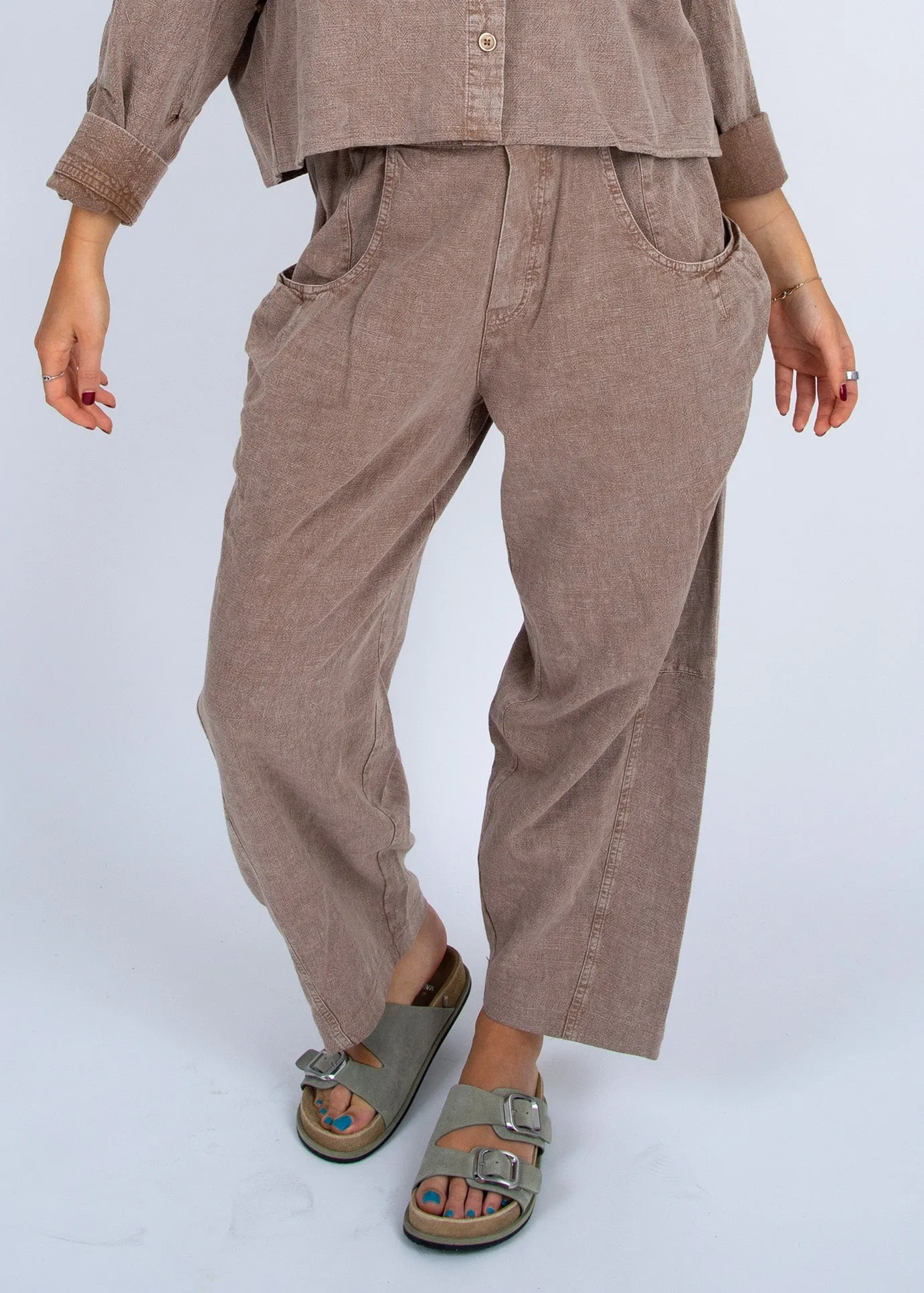 Almafi Barrel Pant- Rd Style sold by Uforia Muse