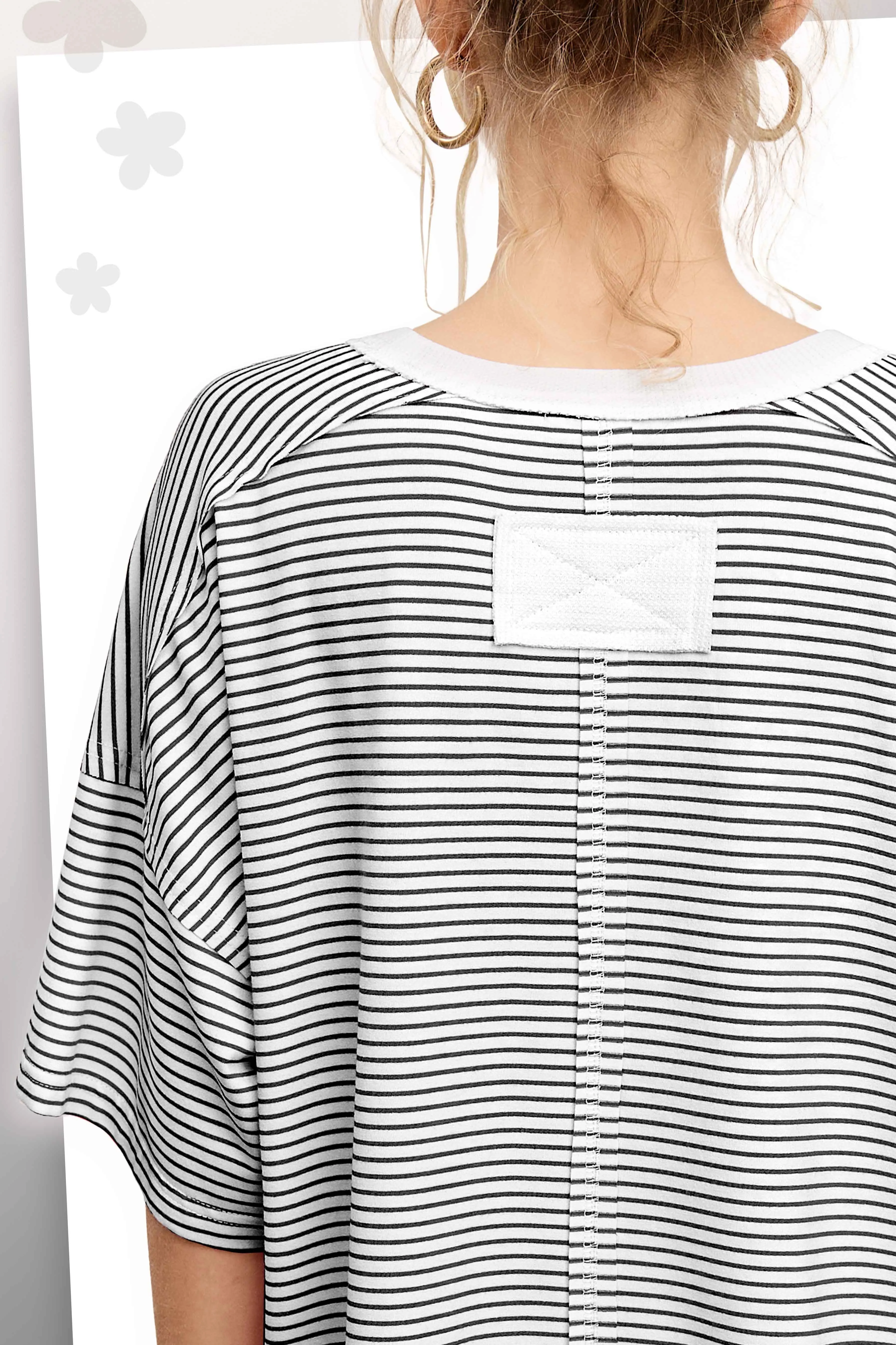 Maze Striped Tee-Blk sold by Uforia Muse product image thumbnail 3