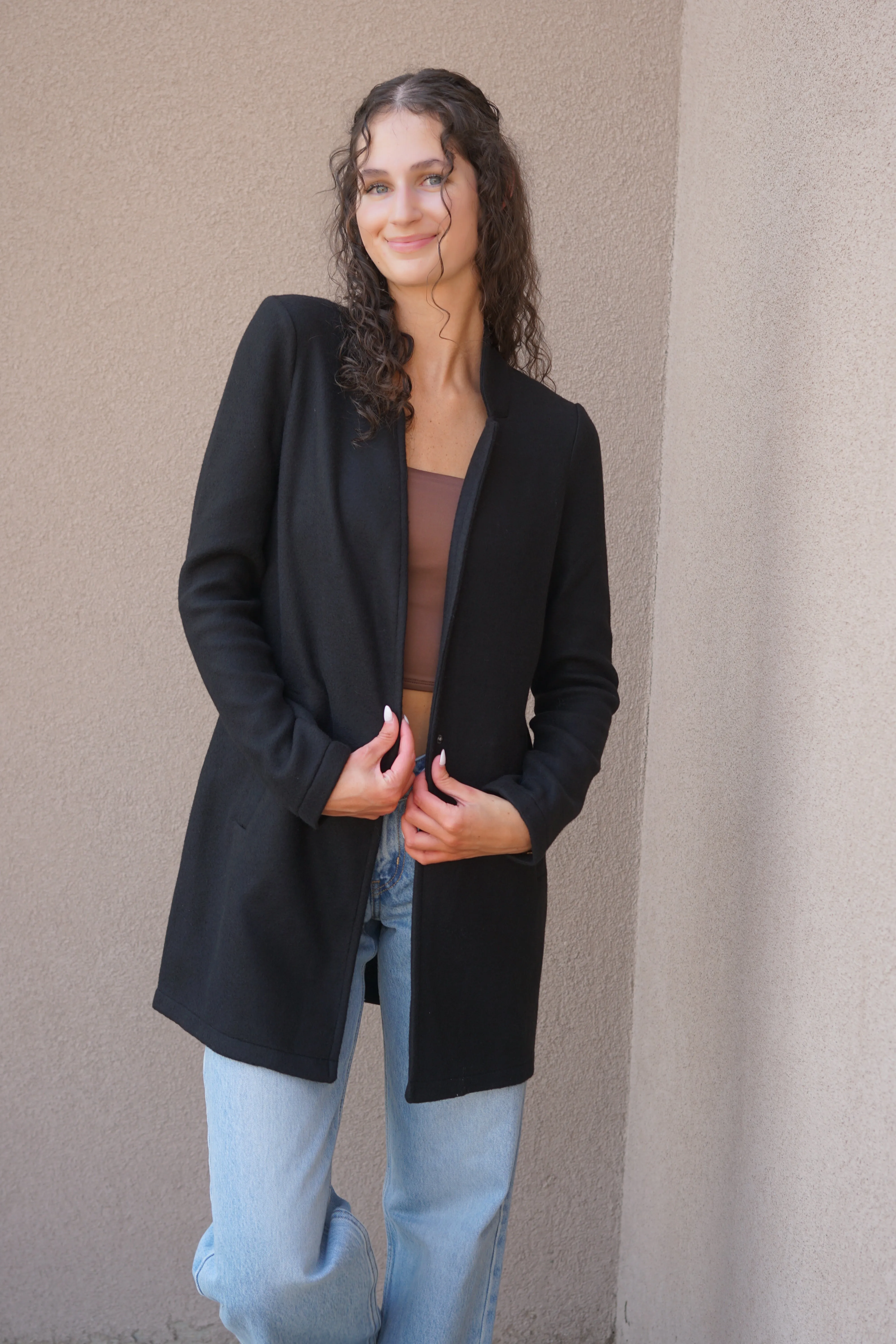 Black Katrine Blazer Jacket-Vero Moda sold by Uforia Muse product image thumbnail 4
