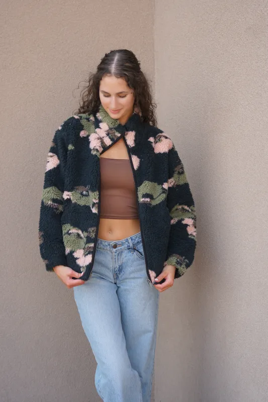 Whistler Sherpa Zip-Rd Style sold by Uforia Muse