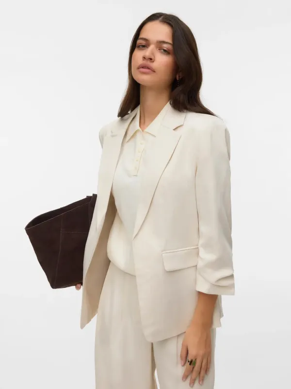 Steffi Blazer-Vero Moda sold by Uforia Muse