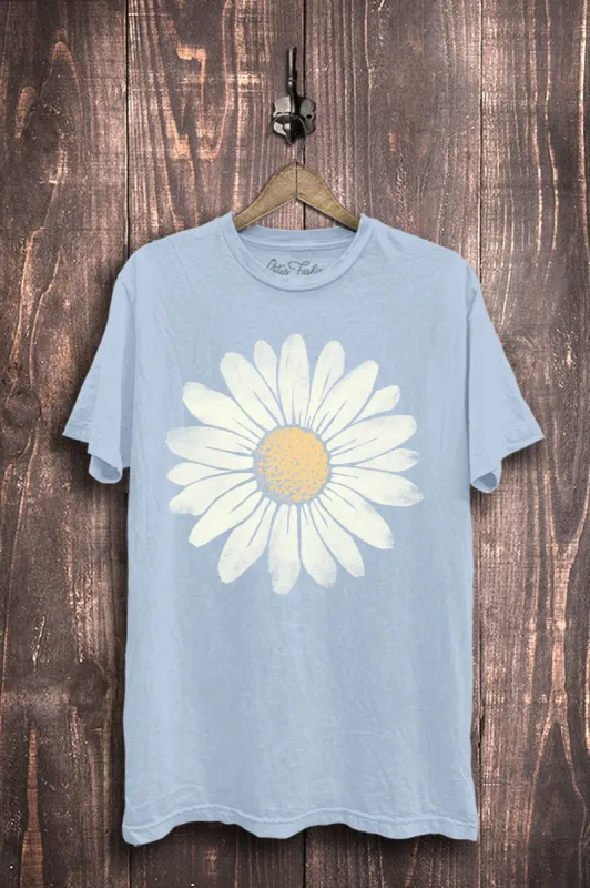 Big Daisy Tee-  BLUE sold by Uforia Muse