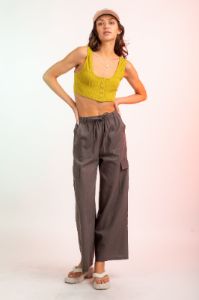 Snap Front Crop Tank- 2 Colours sold by Uforia Muse
