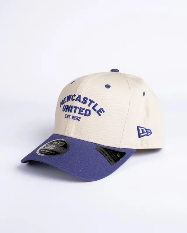 Newcastle United New Era Contrast Visor 9FIFTY Stretch Snap Adjustable Cap sold by Newcastle United