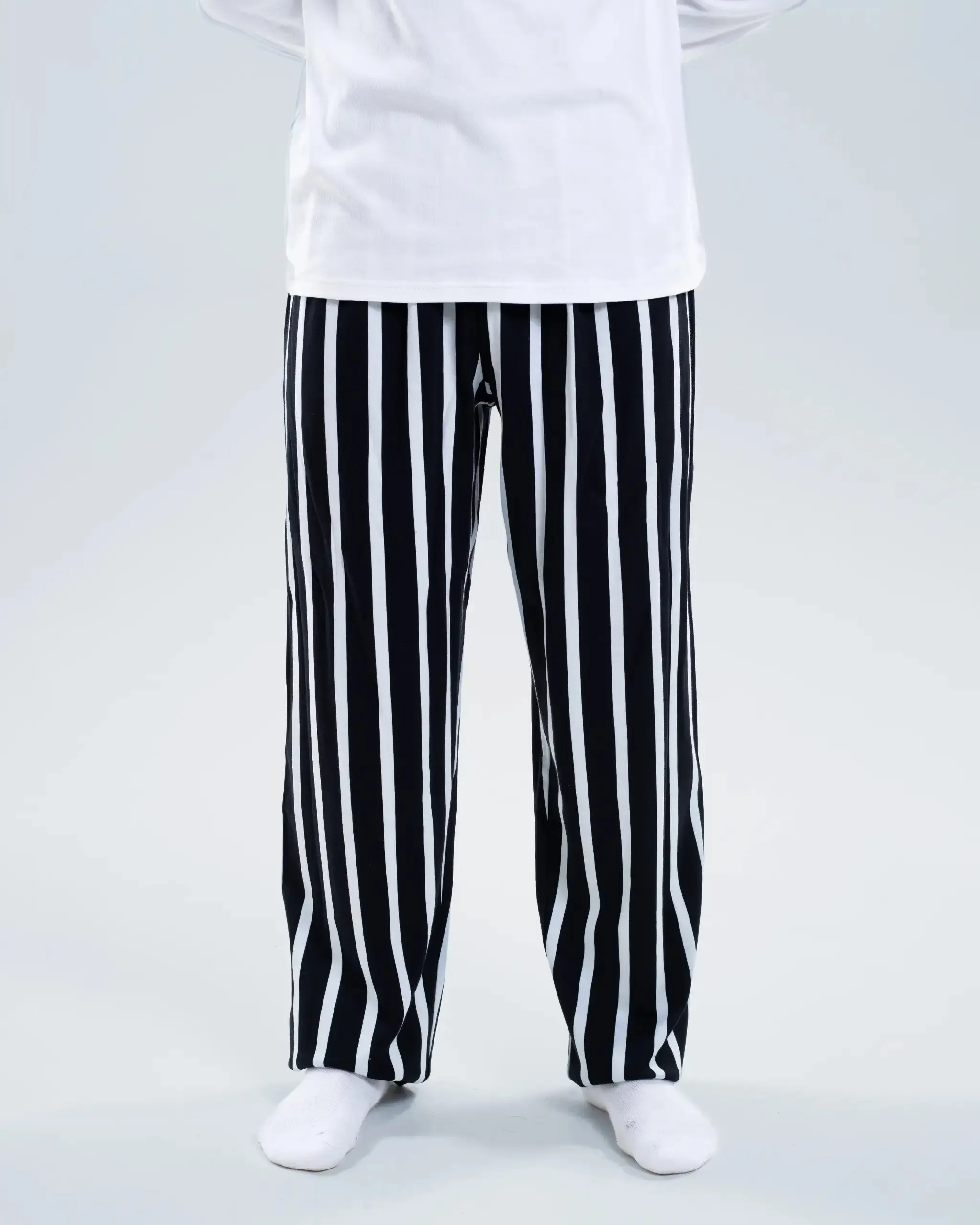 Newcastle United Adults Jingle Aal Howay Striped Pyjama Set sold by Newcastle United product image thumbnail 3