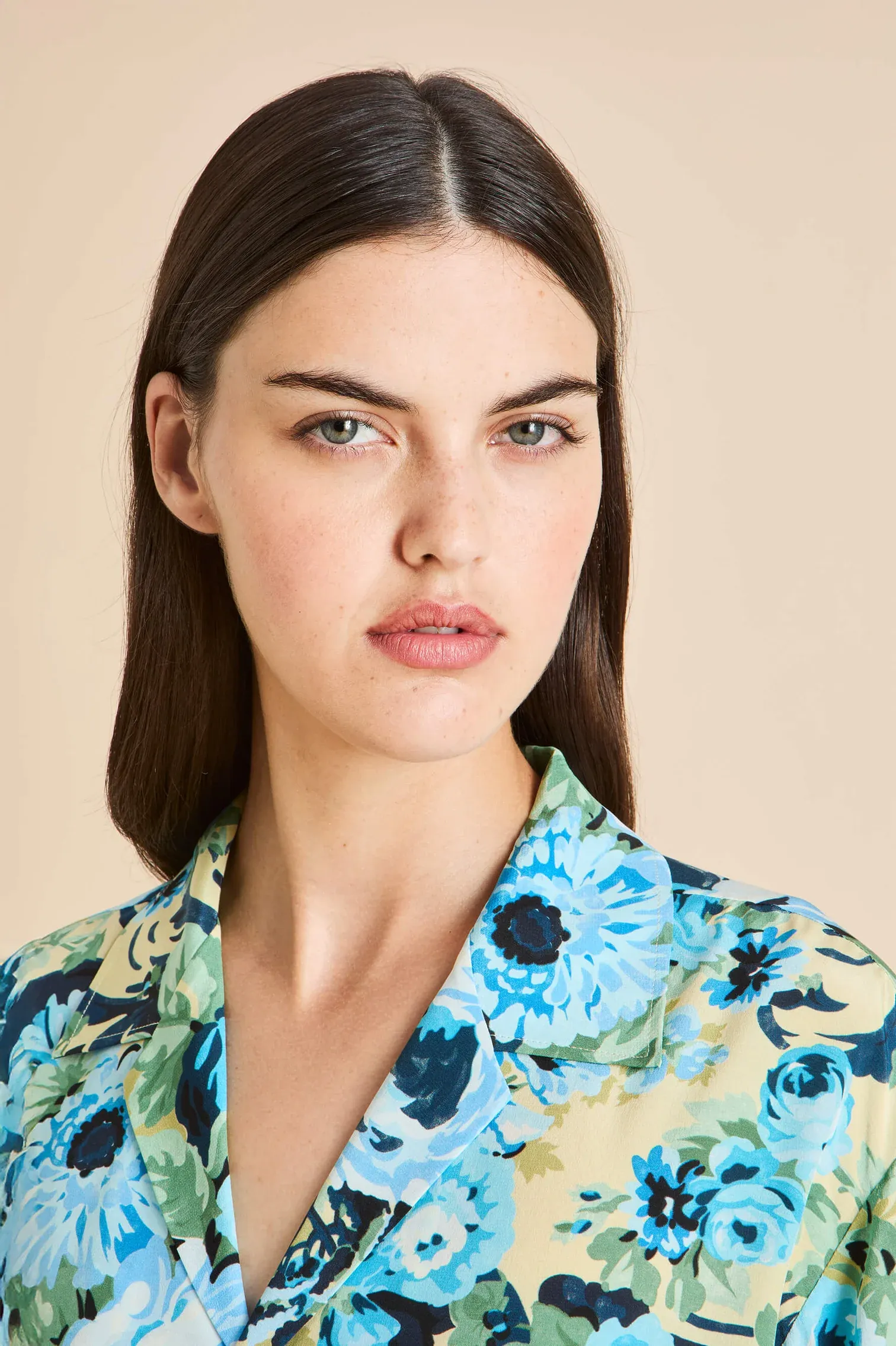 Olivia Von Halle Casablanca Silk Pajamas - Jardin Blue Floral sold by Soleil Blue product image thumbnail 5