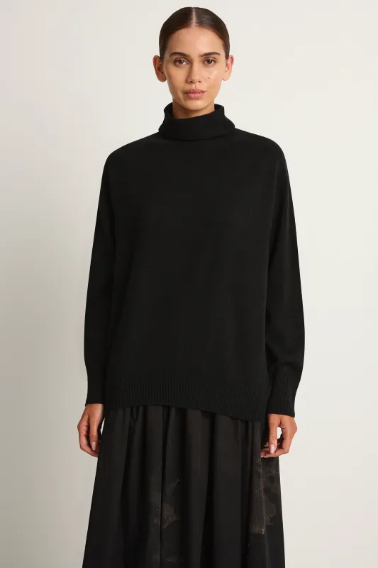 Pas De Calais Airy Wool Loose Turtleneck Pullover - Black made by Pas de Calais
