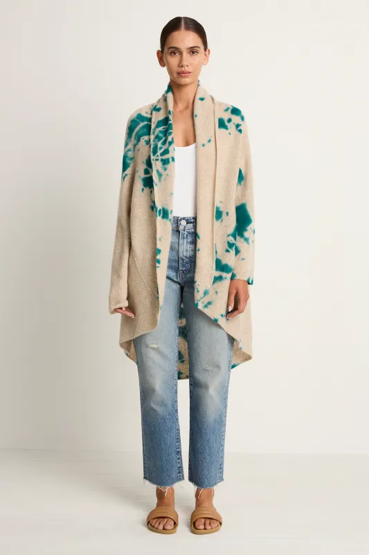 Suzusan Cashmere Seamless Upside Down Cape - Madara Shibori Dark Teal / Sand made by Soleil Blue