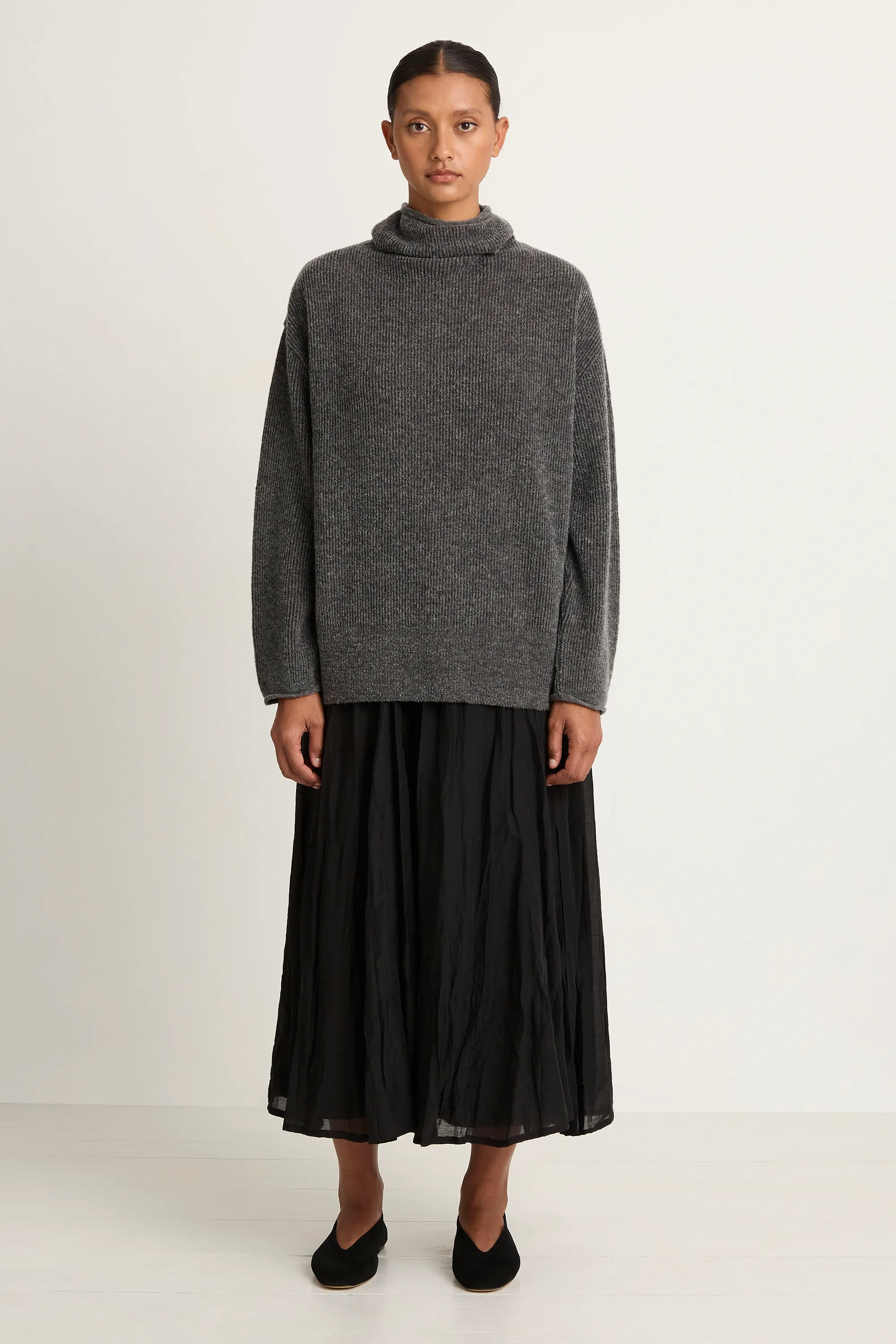 Pas De Calais Fine Bouclé Turtleneck Knit Pullover - Heather Grey sold by Soleil Blue product image thumbnail 4