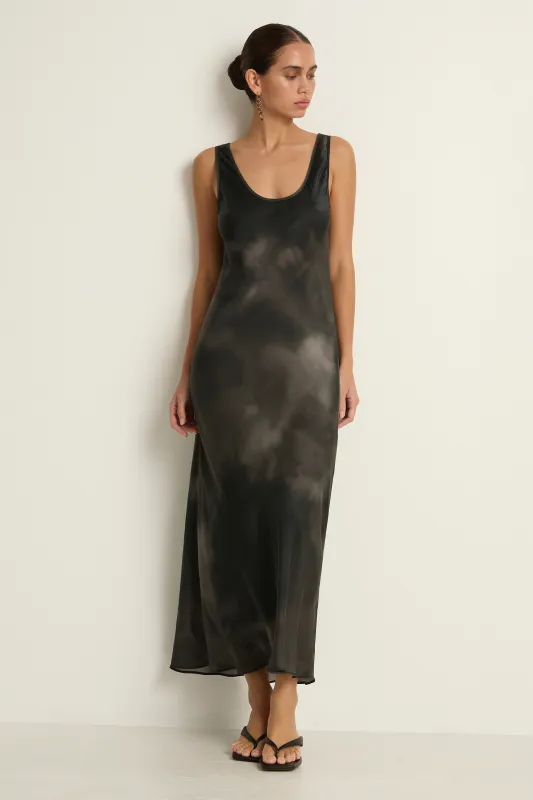 Silk Laundry Scoop Neck Dress - Smoke made by Silk Laundry