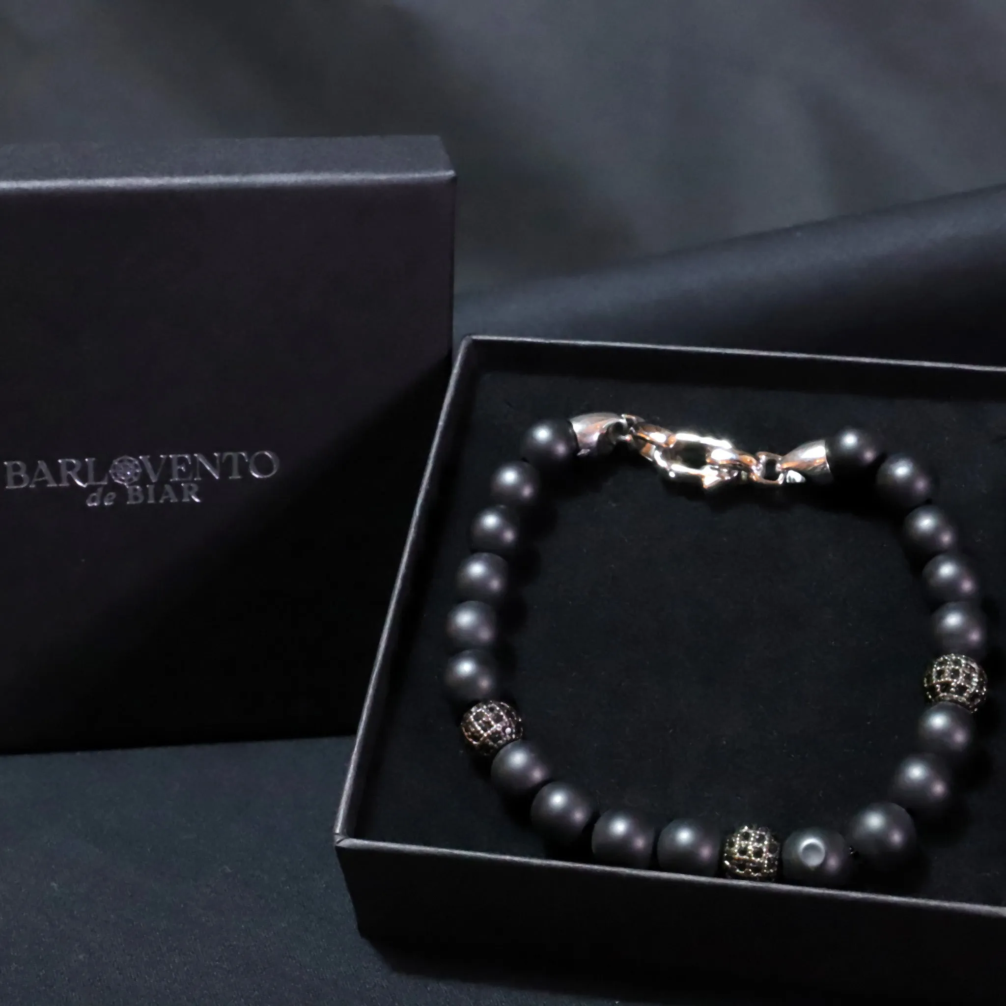 Pulsera Andro · Pulsera de acero inoxidable y cobre con cuentas sold by Barlovento de Biar product image thumbnail 4