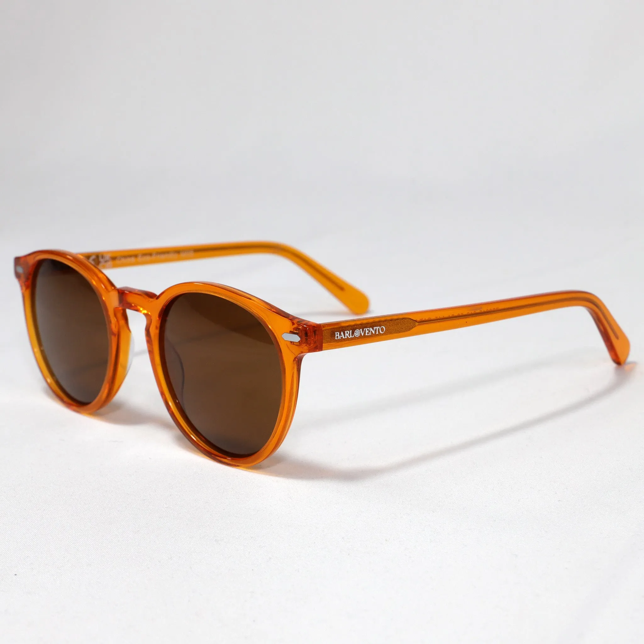Gulpiyuri · gafas de sol de color naranja cristal sold by Barlovento de Biar