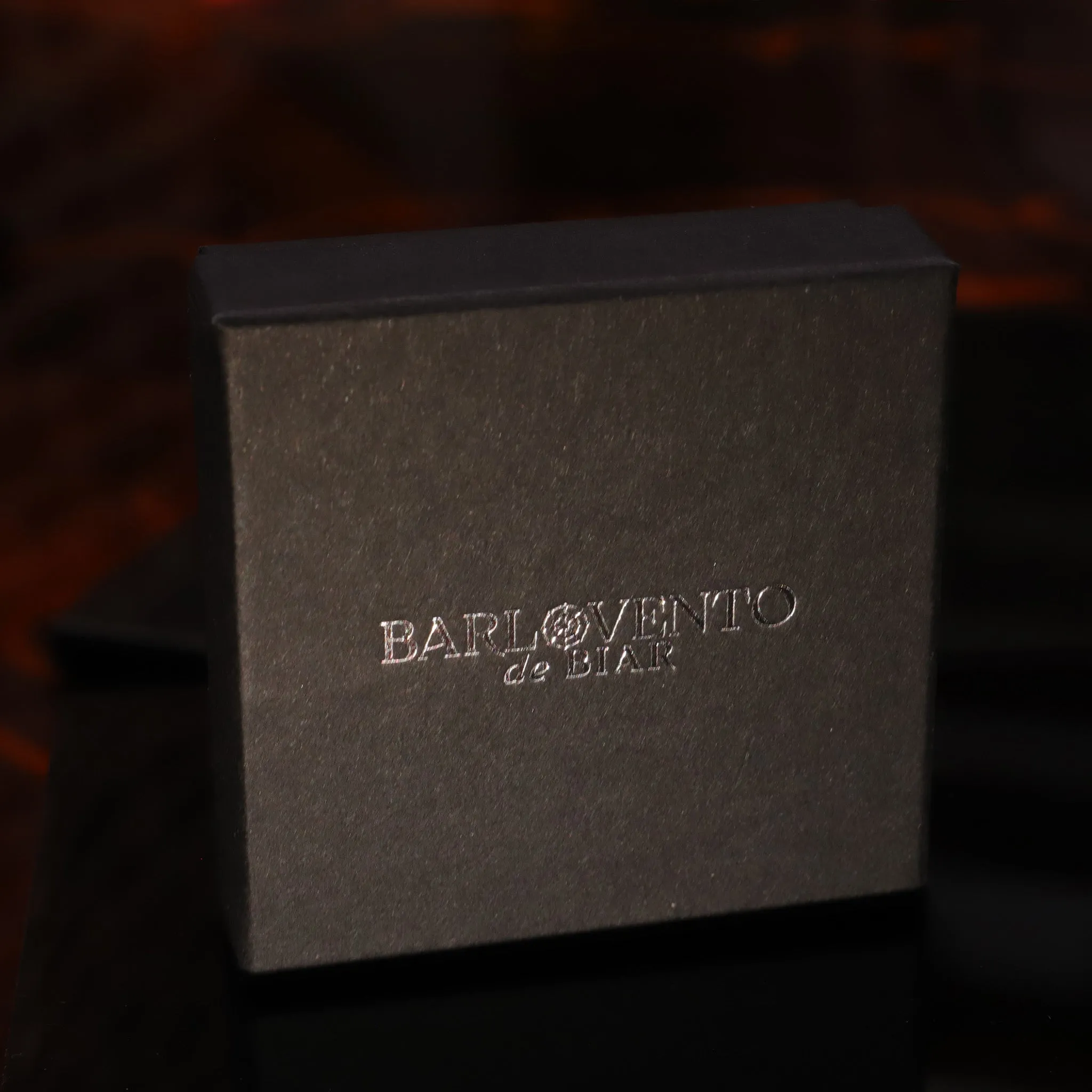 Águila · pasador de corbata con diamantes sintéticos sold by Barlovento de Biar product image thumbnail 3