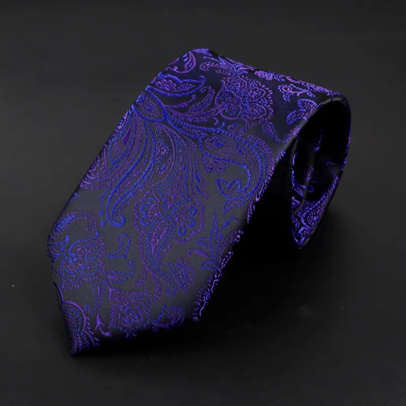 Picardy · corbata con estampado paisley morado sold by Barlovento de Biar