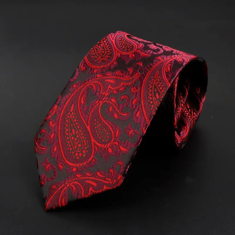 Auxerre · corbata con estampado paisley rojo sold by Barlovento de Biar