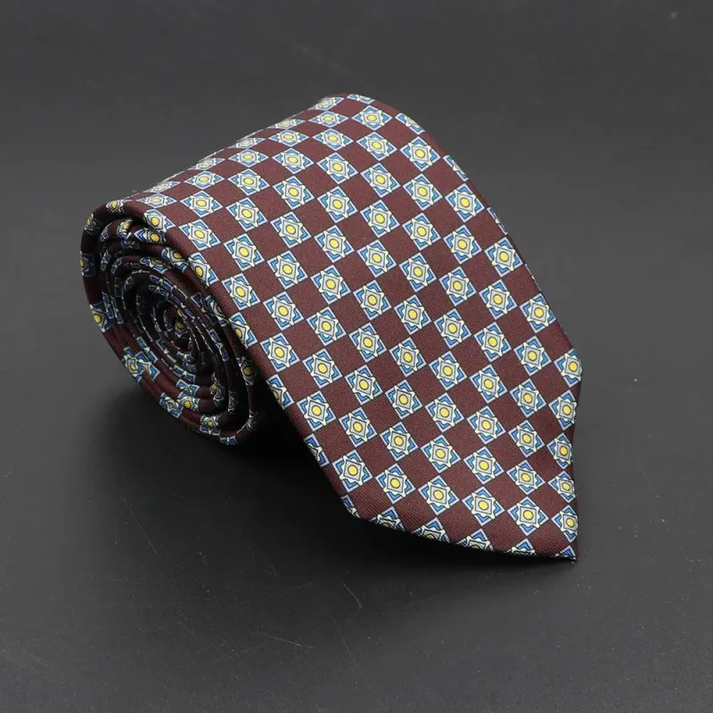 Bergamo · corbata estilo italiano burdeos sold by Barlovento de Biar