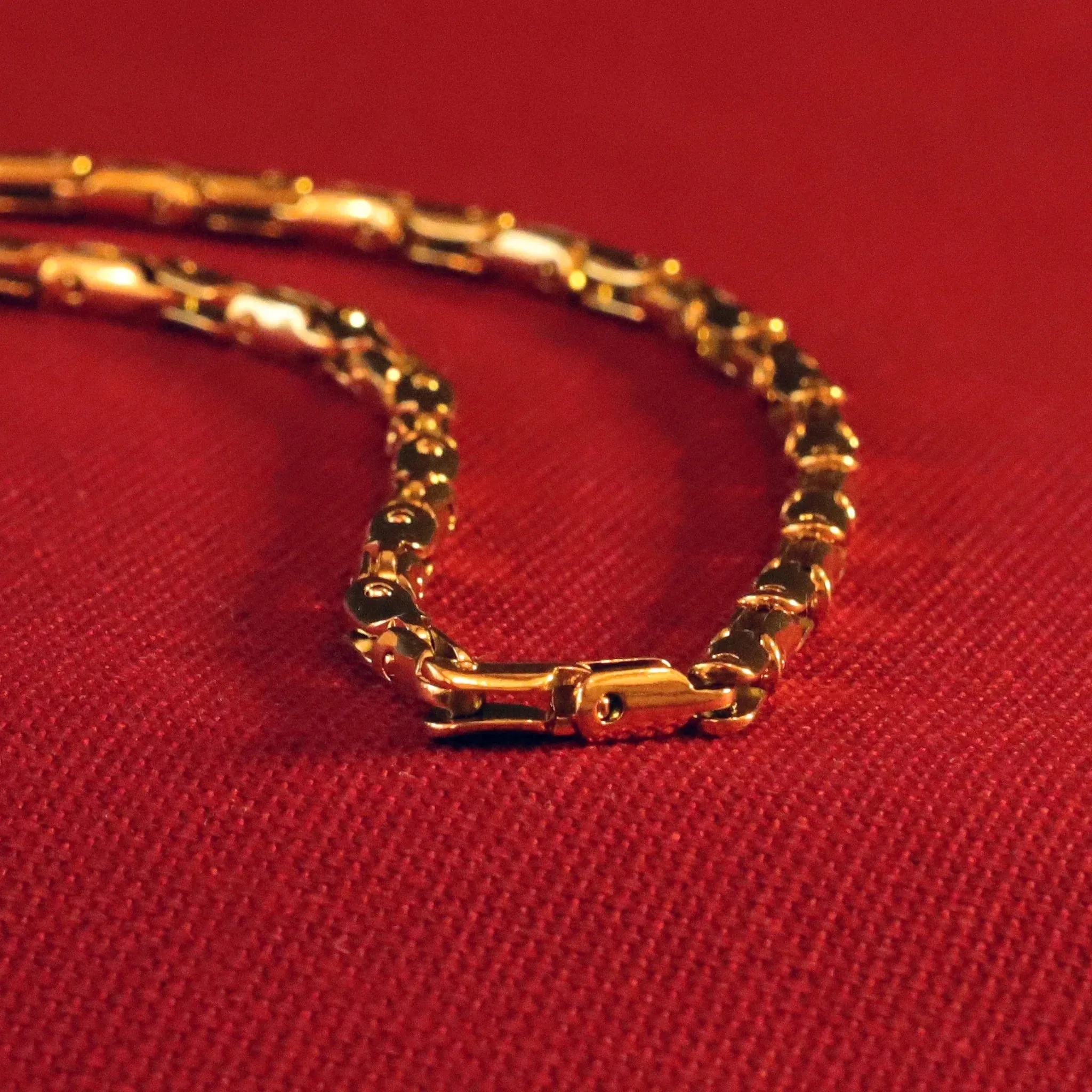 Collar Zerion Oro · Collar eslabones enchapado en oro 18k sold by Barlovento de Biar product image thumbnail 5