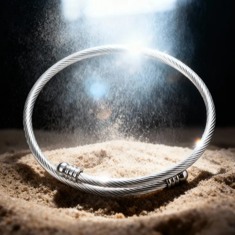 Pulsera Carme Plateada · Pulsera rígida Plateada made by Barlovento de Biar