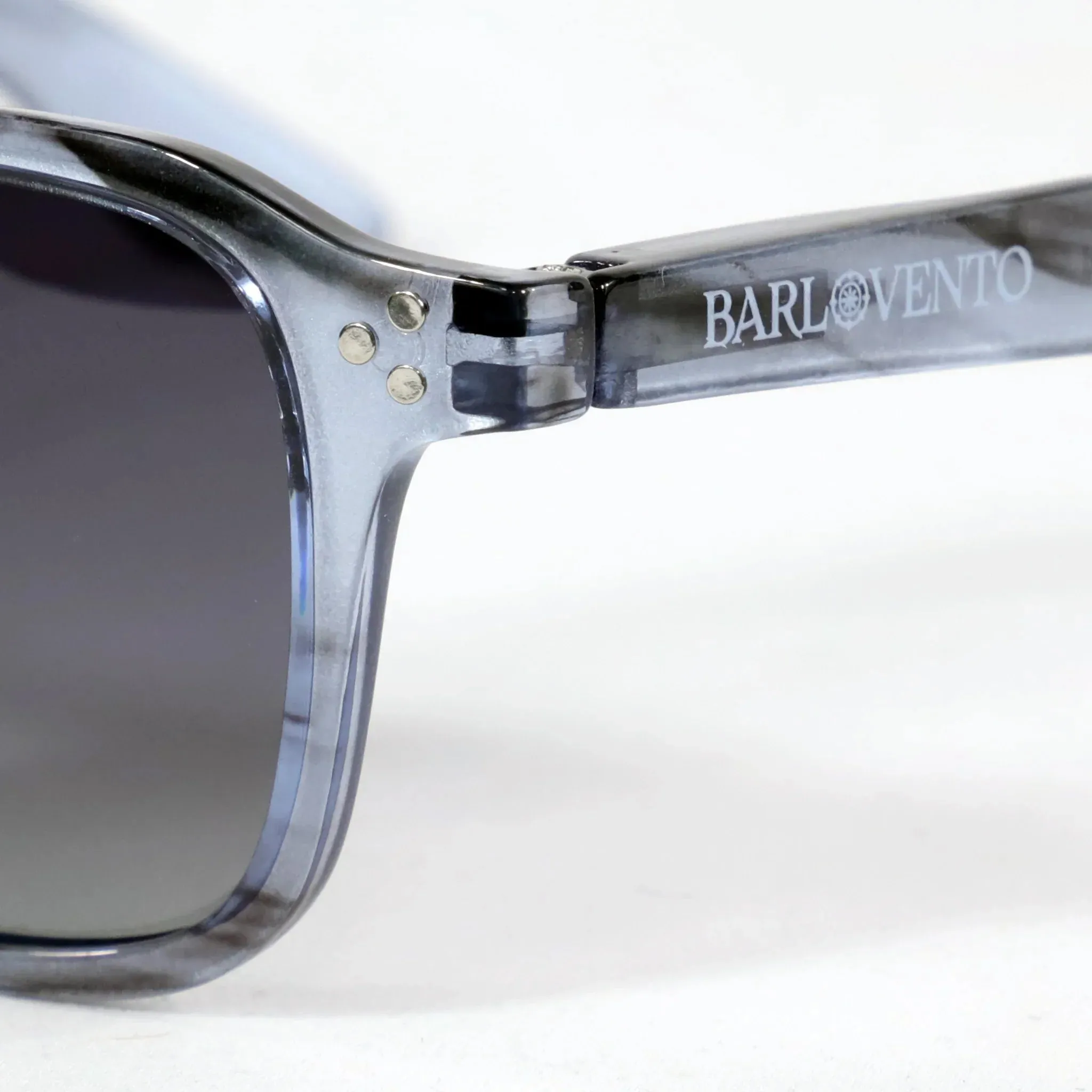 Silencio · gafas de sol redondas de cristal oscuro sold by Barlovento de Biar product image thumbnail 5