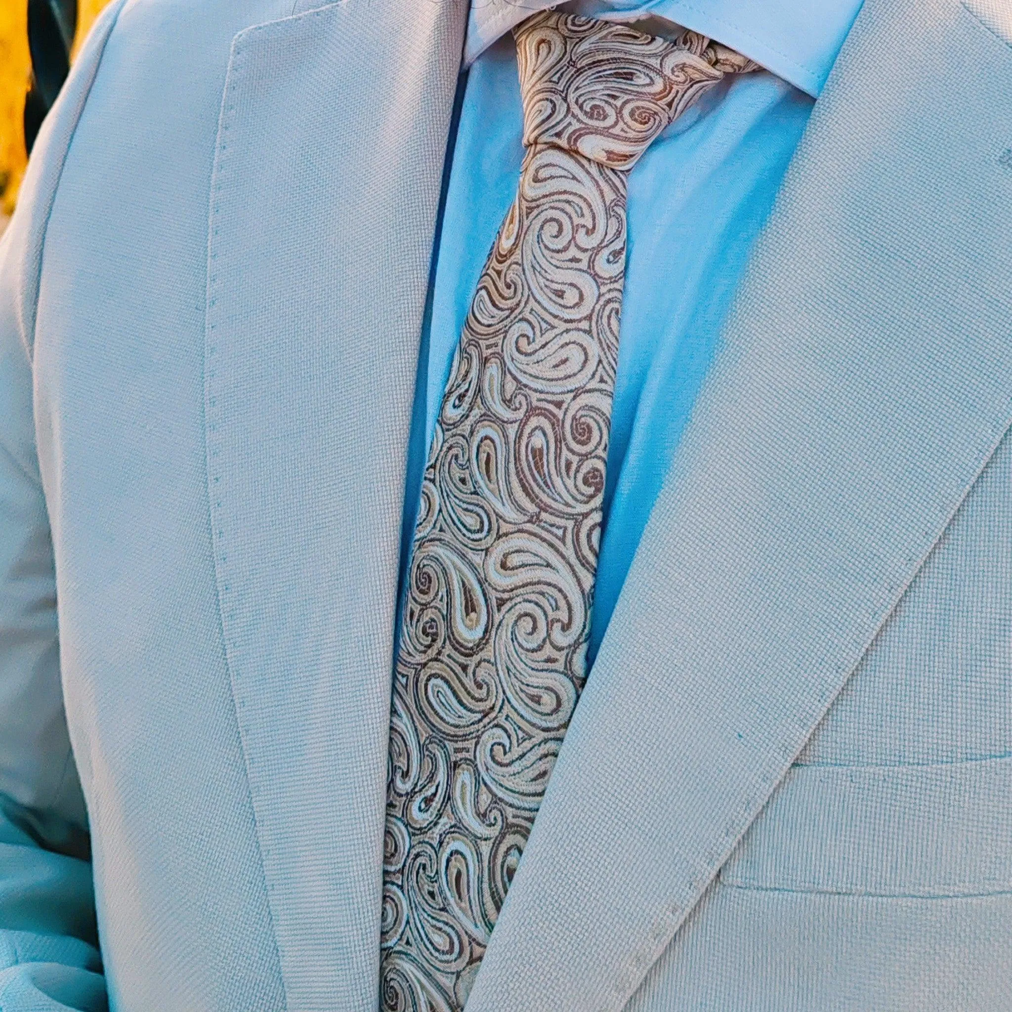 Strasbourg · corbata con estampado paisley dorado sold by Barlovento de Biar product image thumbnail 3