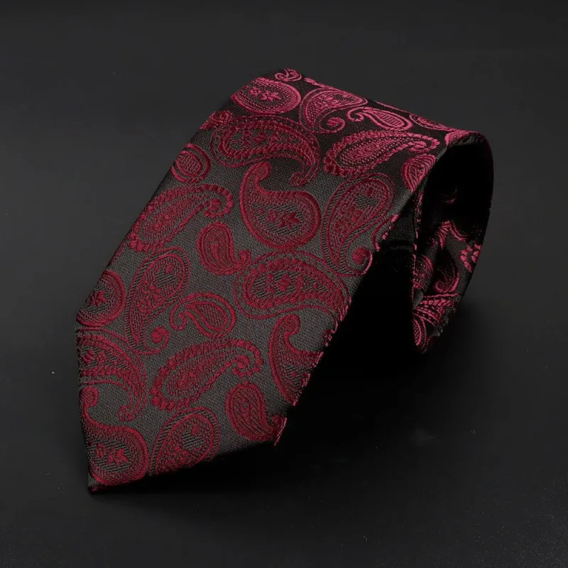 Burgundy · corbata con estampado paisley rojo made by Barlovento de Biar