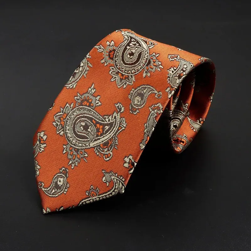 Bonifacio · corbata con estampado paisley naranja made by Barlovento de Biar