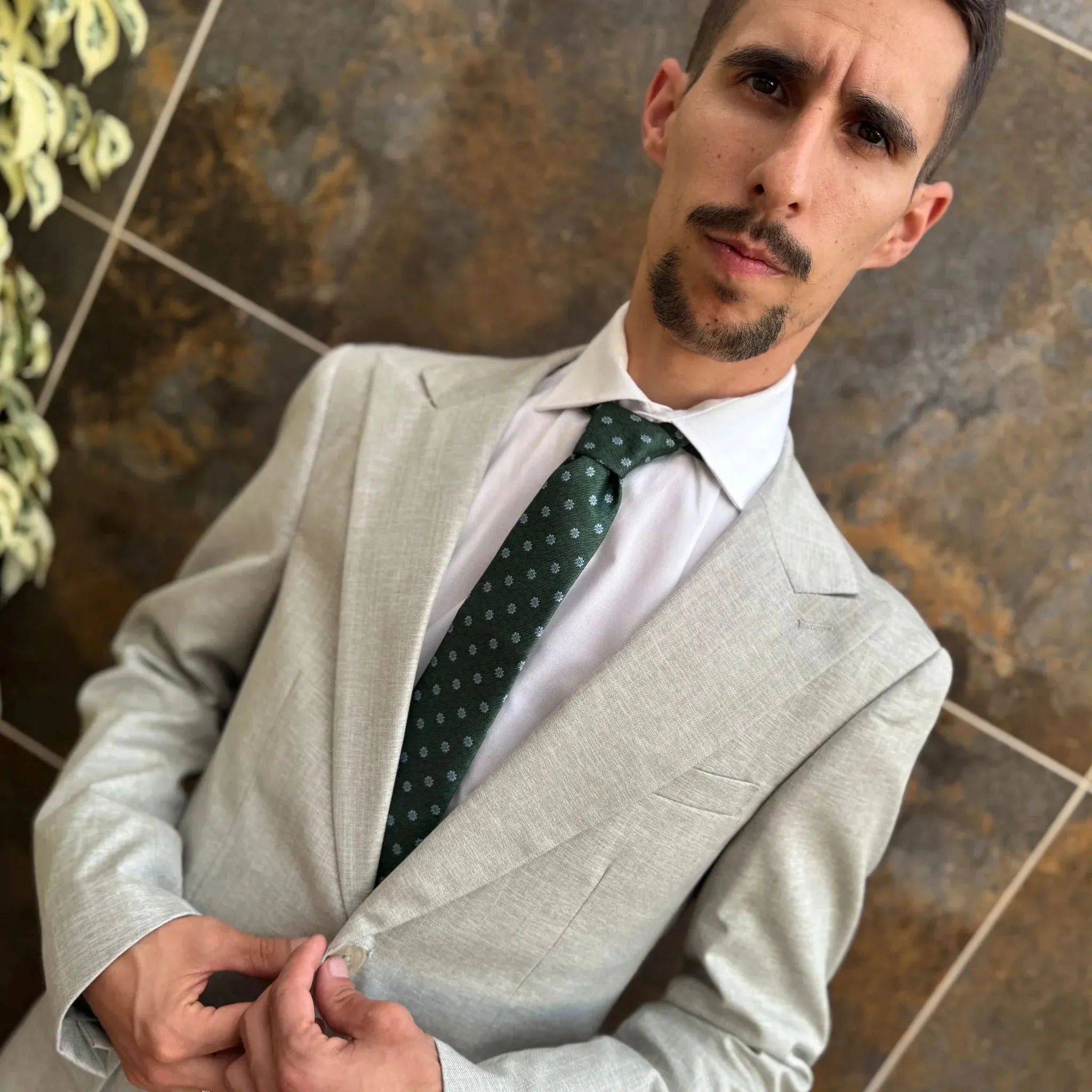 Gardenias · corbata floral verde sold by Barlovento de Biar product image thumbnail 5