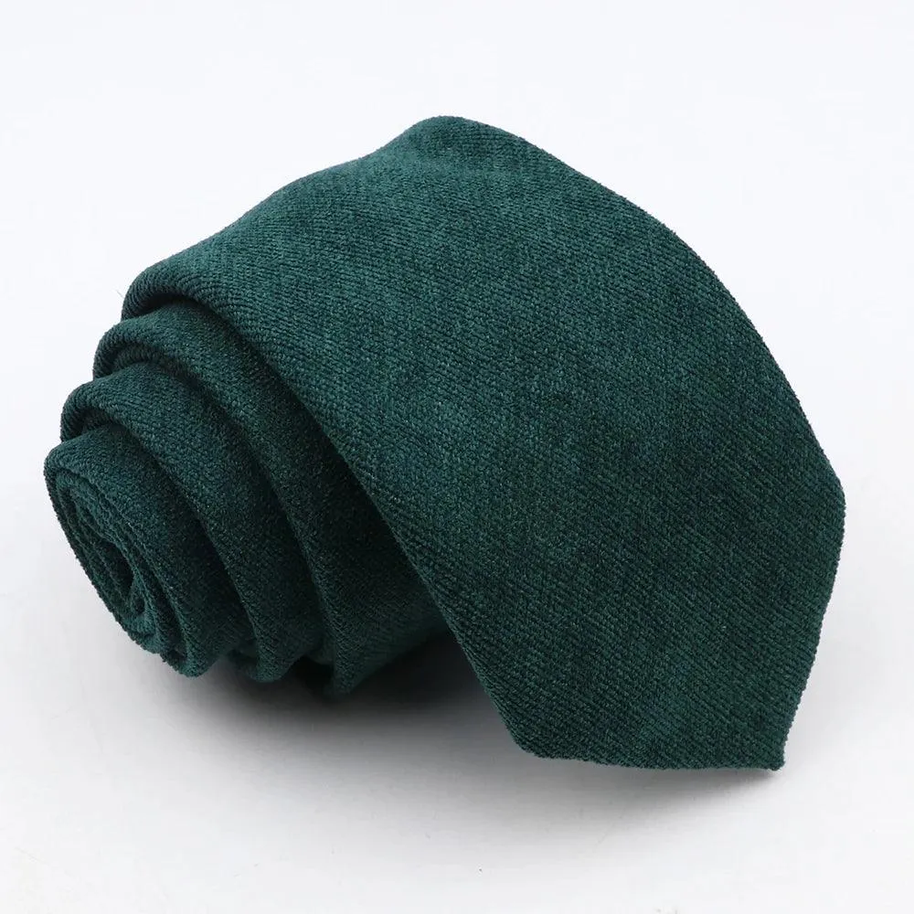 Thar · corbata verde bosque suave sold by Barlovento de Biar