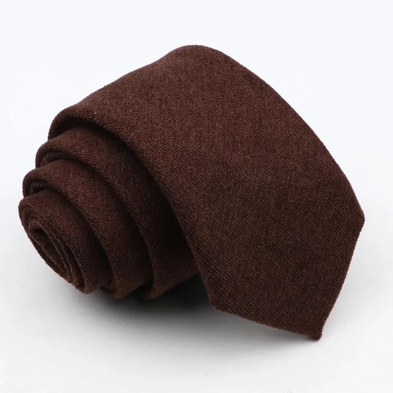 Gobi · corbata marrón chocolate suave made by Barlovento de Biar