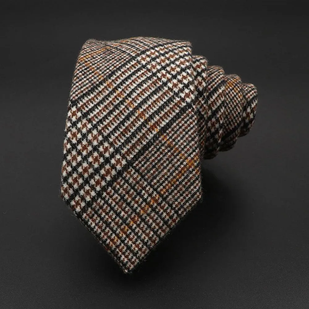 Bergen · corbata de lana marrón sold by Barlovento de Biar
