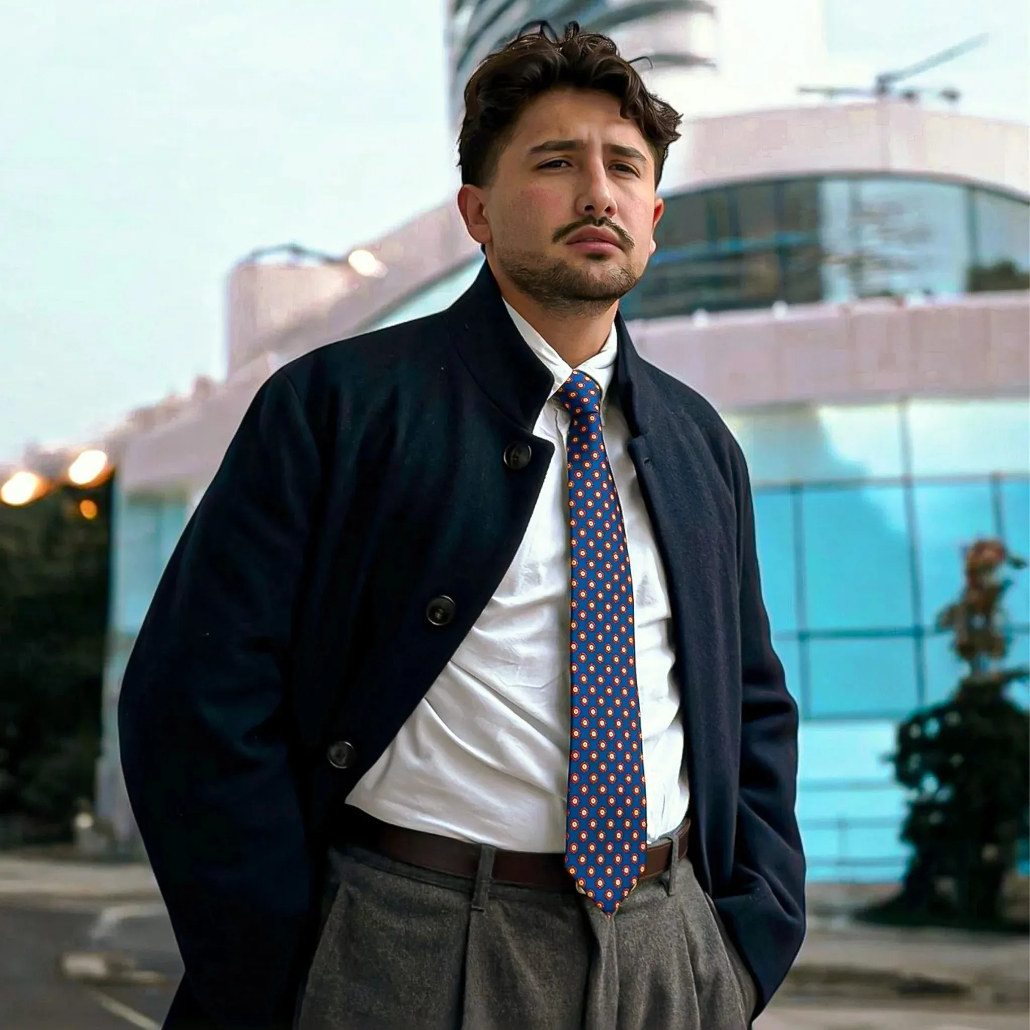 Sirmione · corbata estilo italiano azul, roja y amarilla sold by Barlovento de Biar product image thumbnail 4