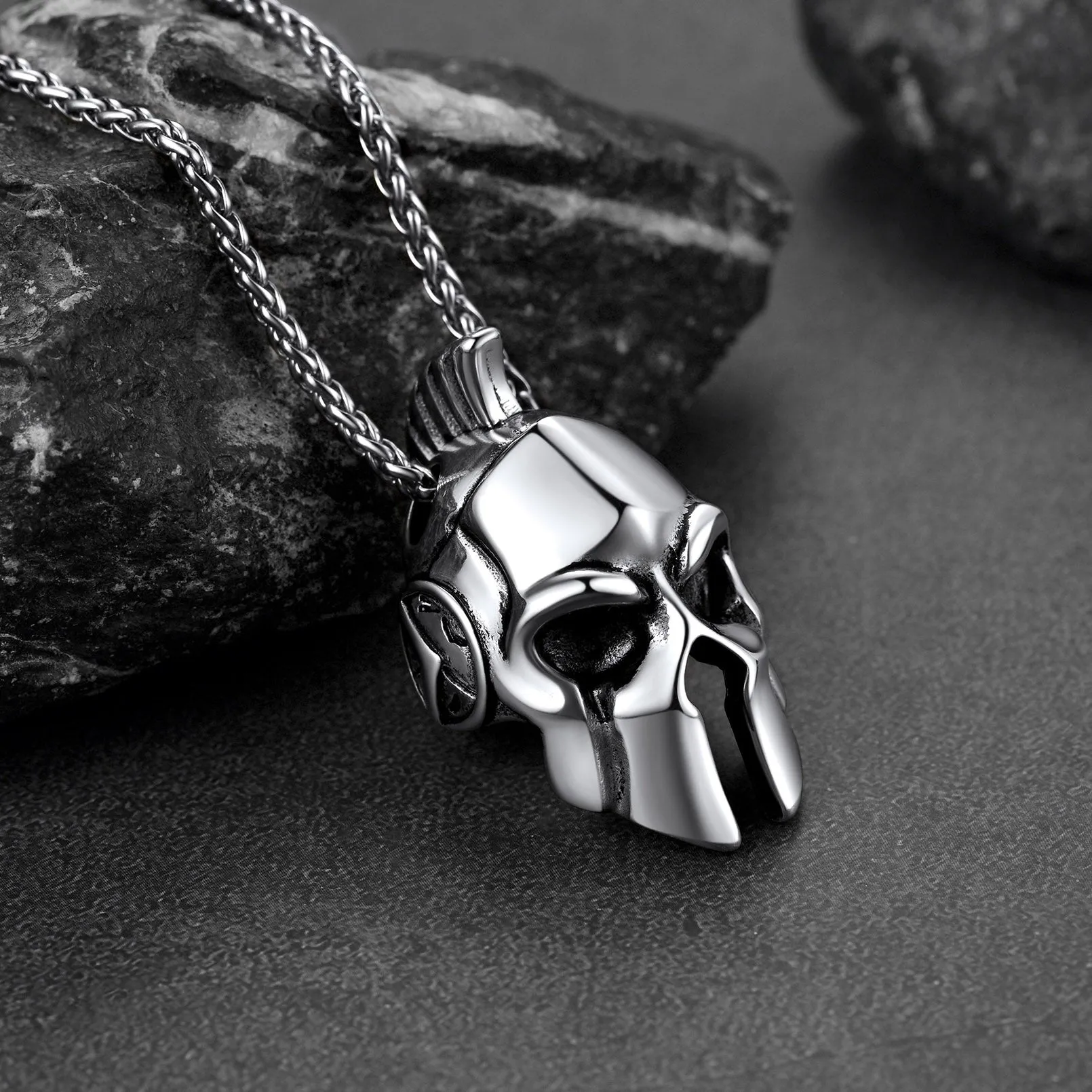 Flash Sale Spartan Helmet Pendant Necklace Greece Jewelry for Men sold by FaithHeart product image thumbnail 4