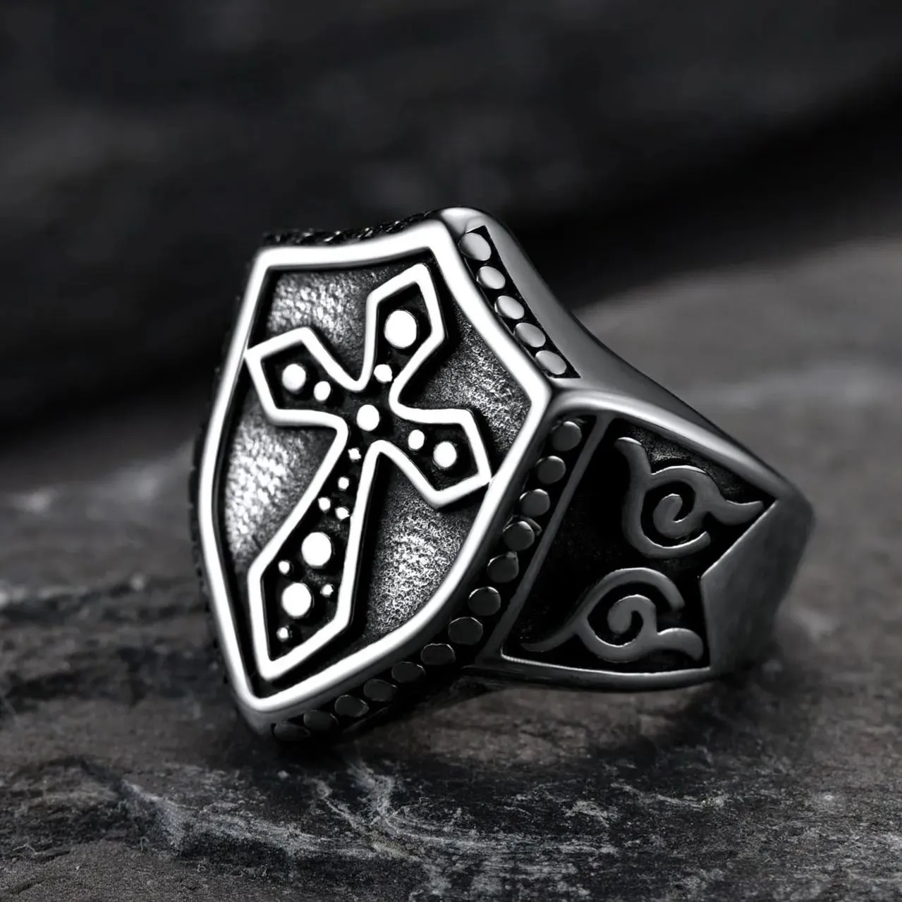 Shield Crusader Templar Cross Stainless Steel Ring For Men sold by FaithHeart product image thumbnail 4