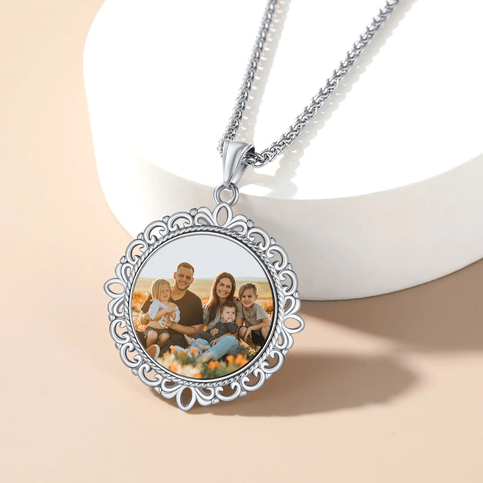 Vintage Customized Double-side Photo Pendant Memorial Necklace with Picture sold by FaithHeart product image thumbnail 3