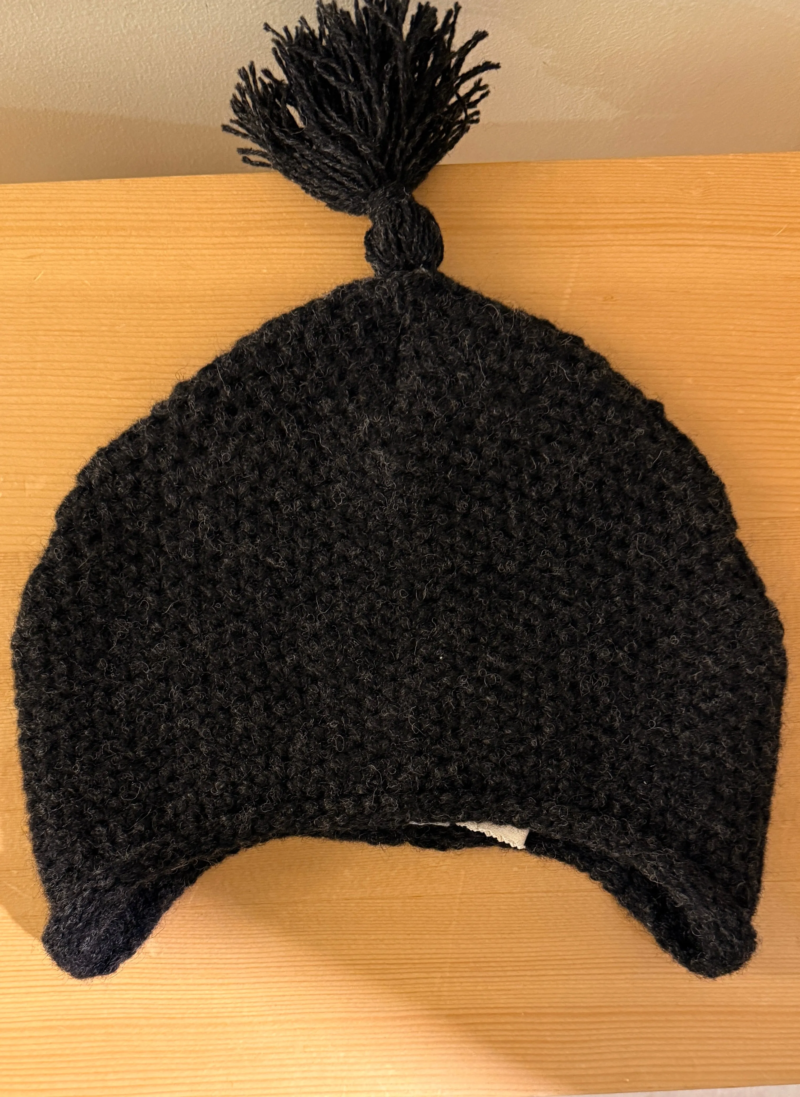 Cecile Tulkens Chullo Hat Shetland Wool sold by Ven. Space product image thumbnail 2