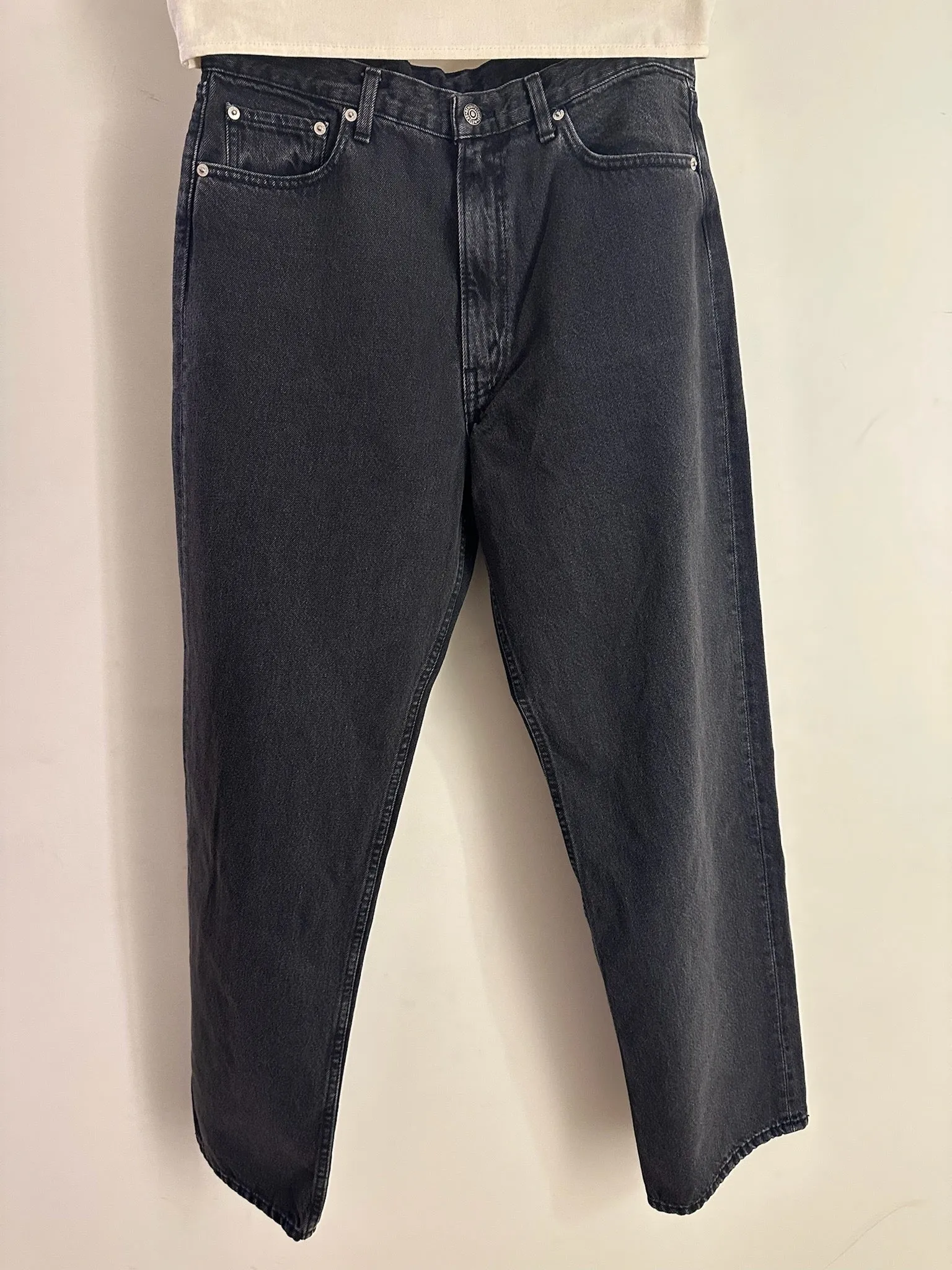 Or Slow 101 Dad's Fit Black Stone Wash sold by Ven. Space