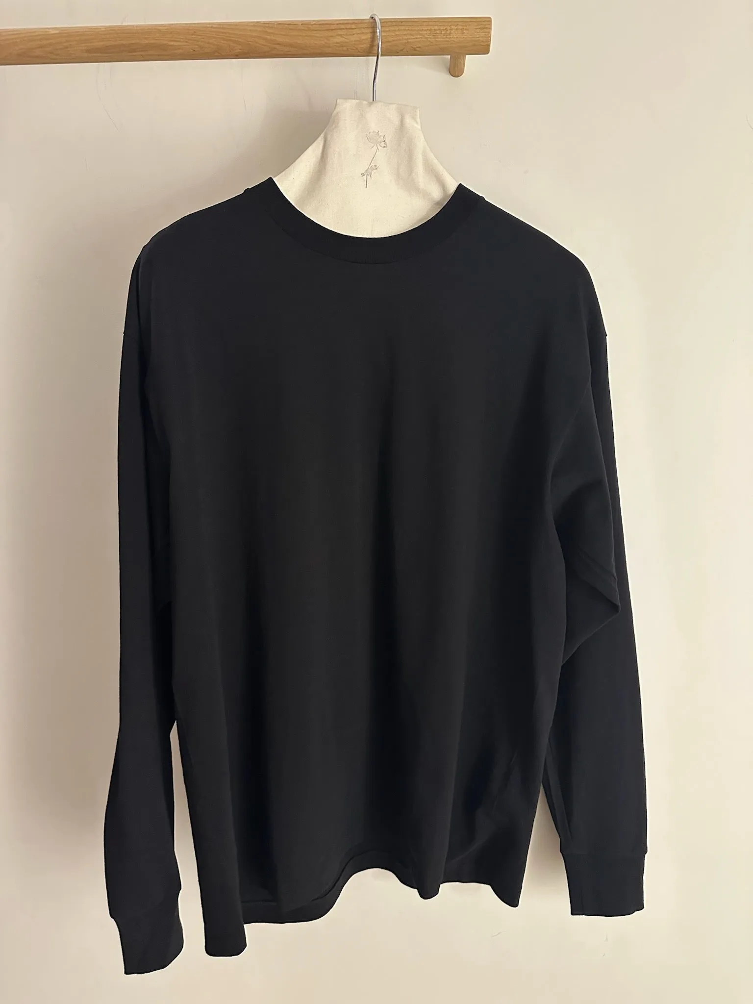 Comoli Long Sleeve T-Shirt sold by Ven. Space