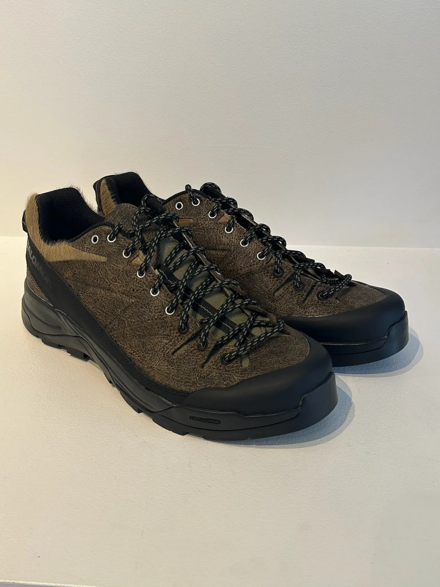 Salomon X-ALP Low Distressed Leather sold by Ven. Space