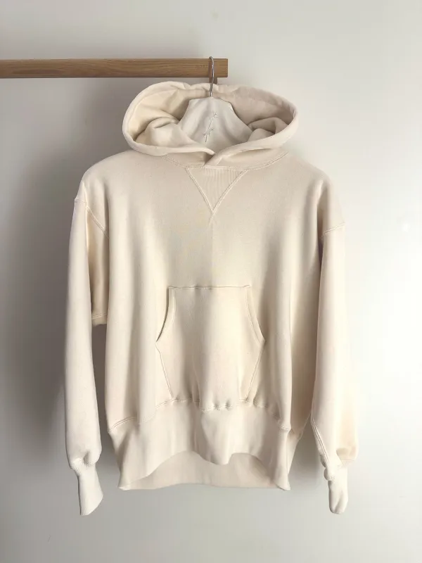 Taiga Takahashi Lot. 606 Hooded Sweatshirt Ivory sold by Ven. Space