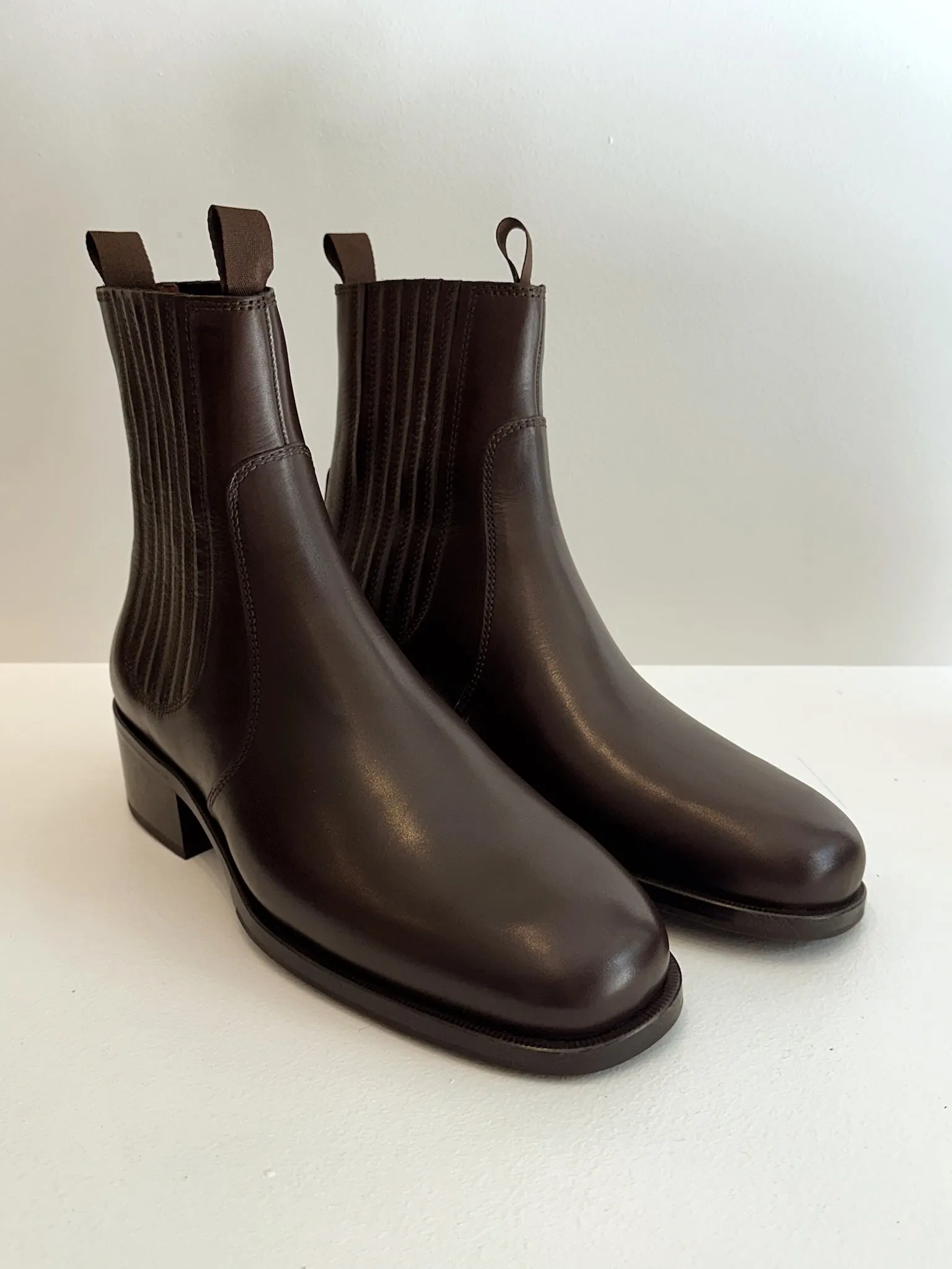 Lemaire Chelsea Boots sold by Ven. Space product image thumbnail 2