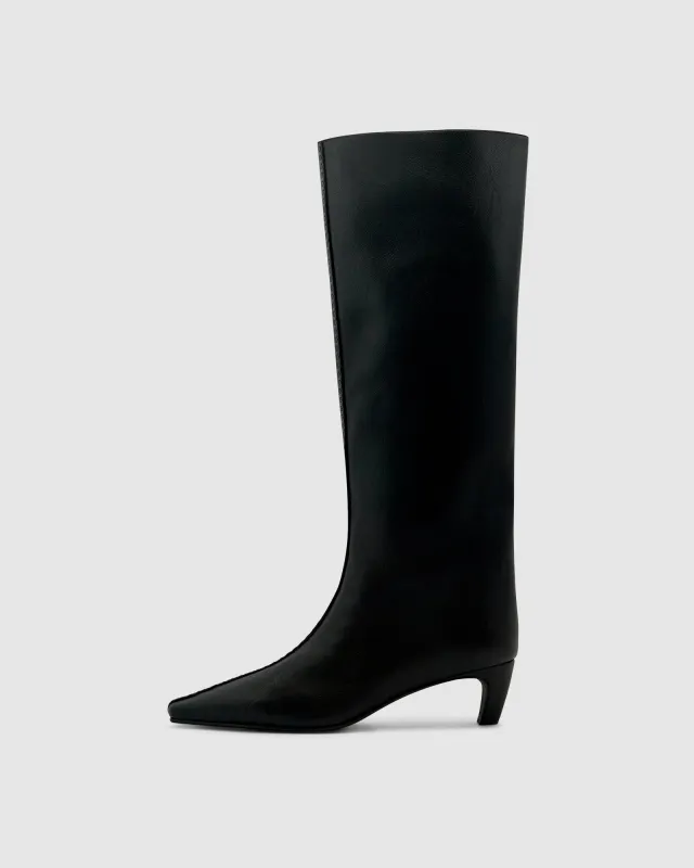 Gwen Boot made by Brie Leon