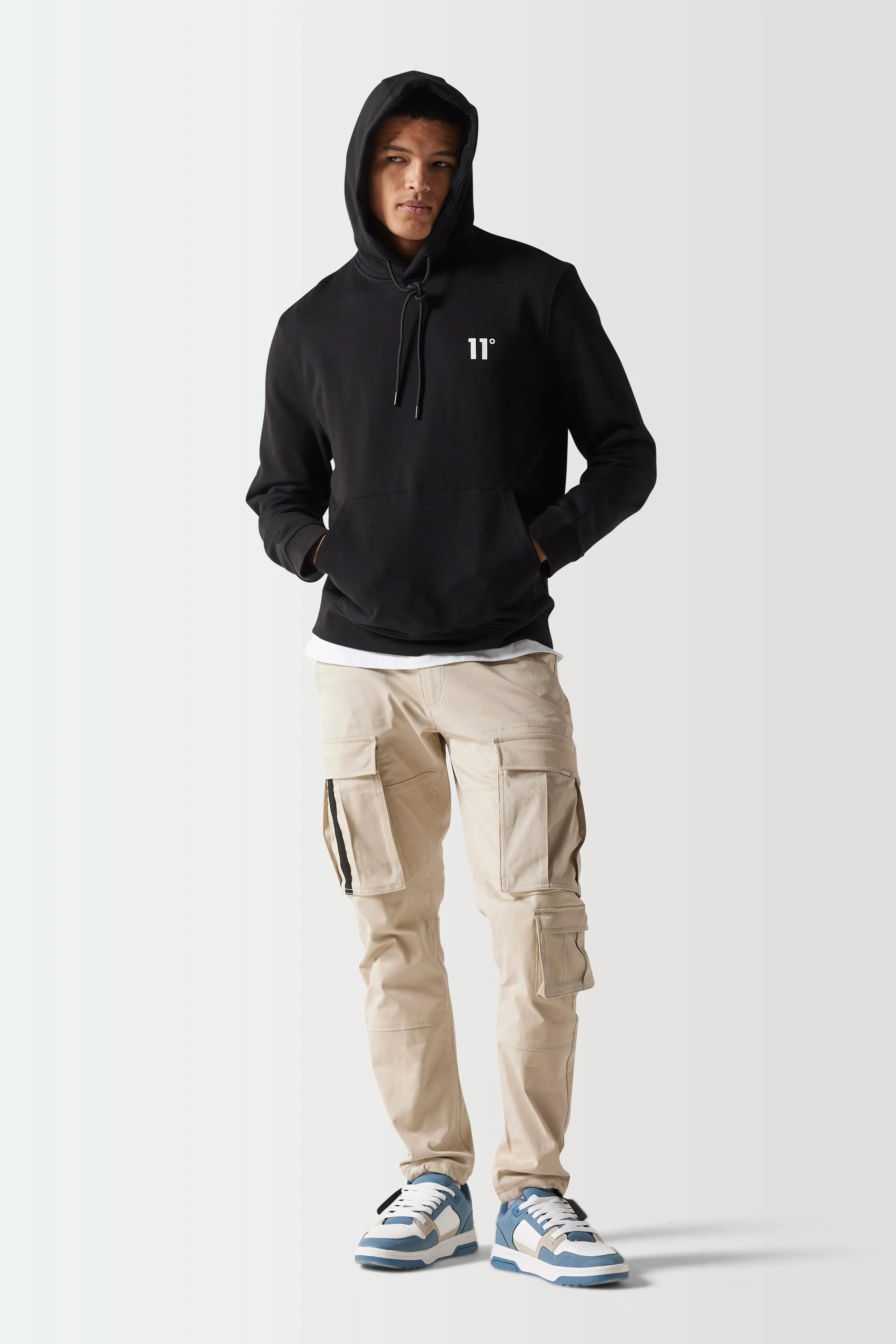 Sudadera Con Capucha Future Tech - Negra sold by Eleven degrees