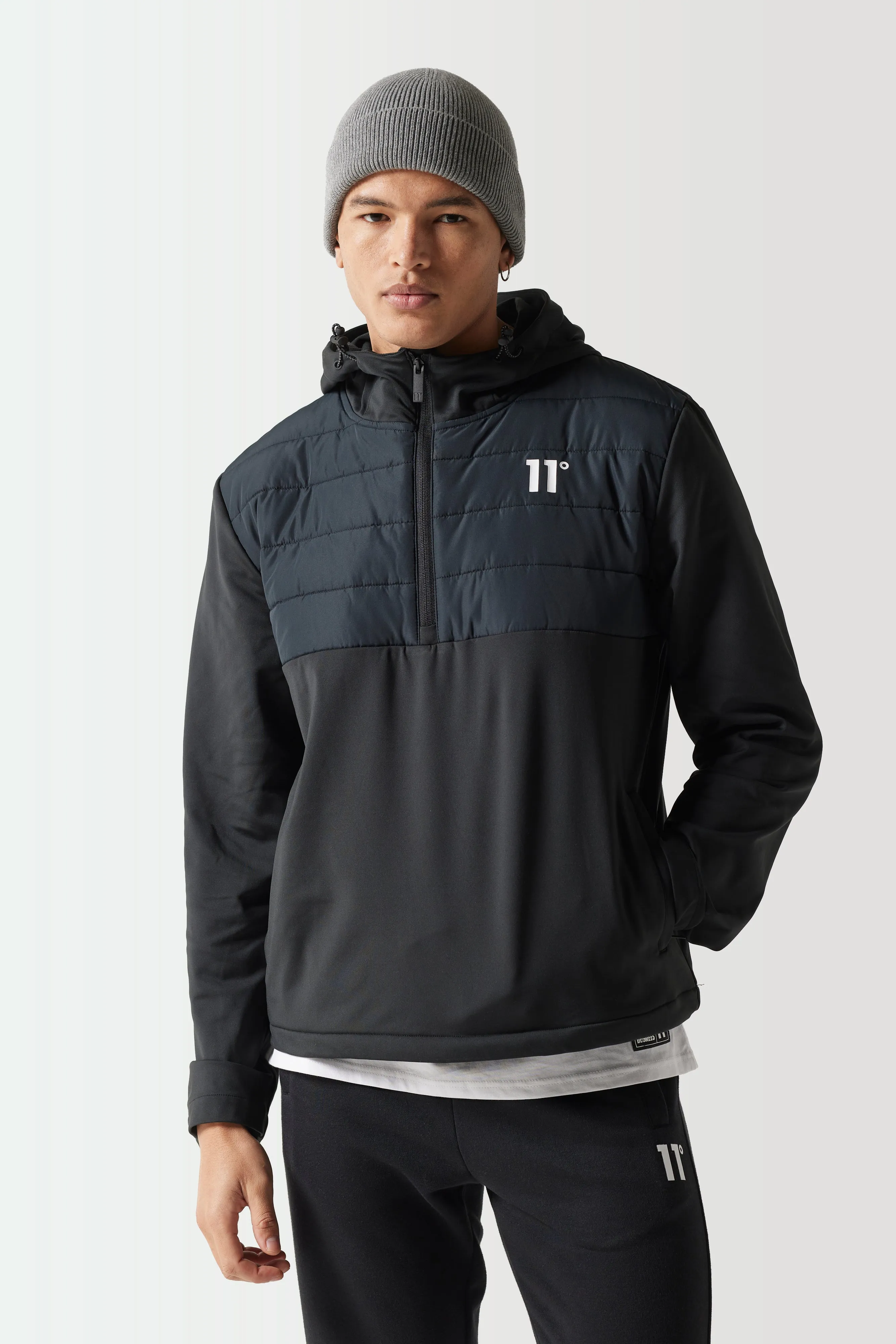 Chaqueta Híbrida Overhead - Negra sold by Eleven degrees product image thumbnail 3