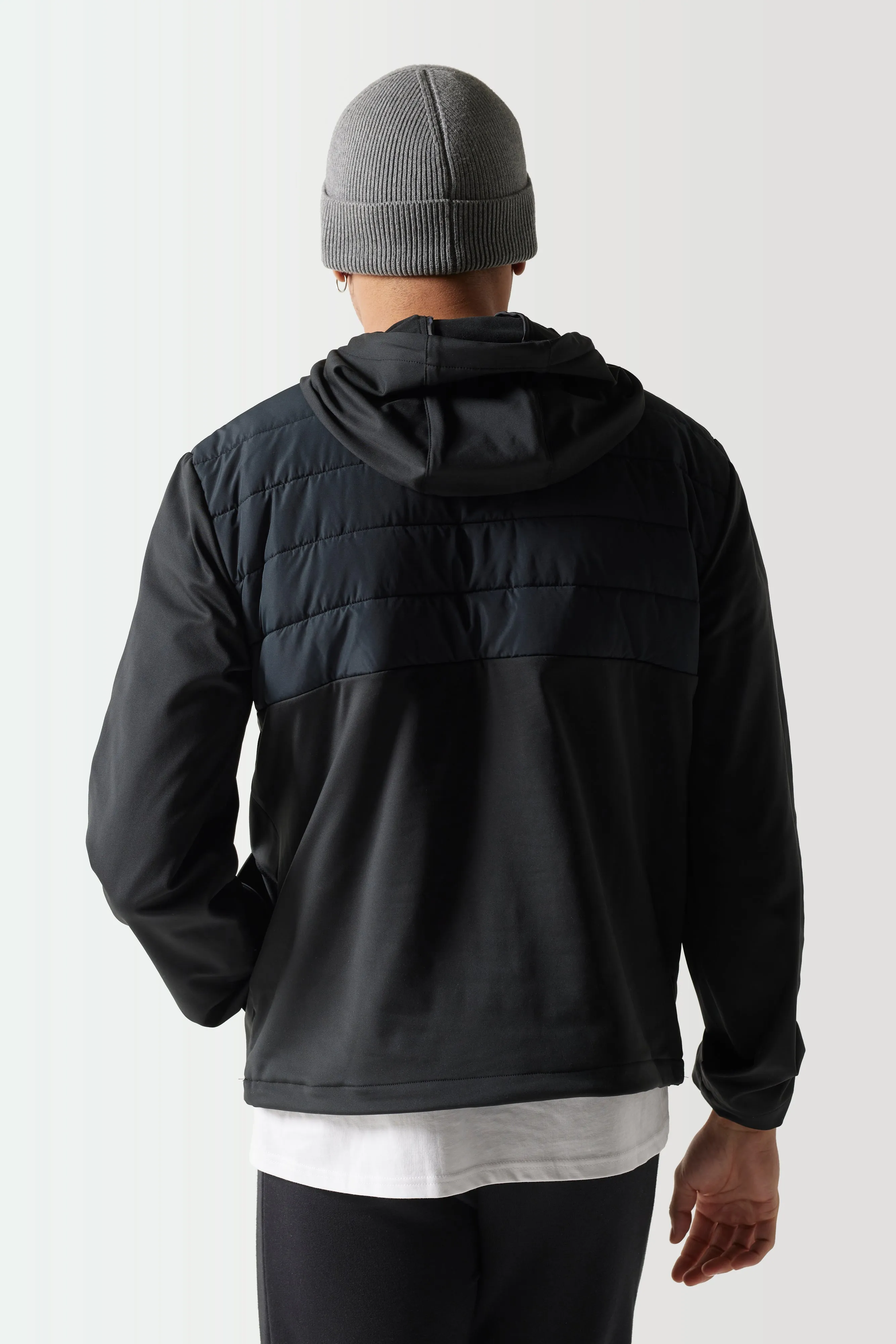 Chaqueta Híbrida Overhead - Negra sold by Eleven degrees product image thumbnail 4