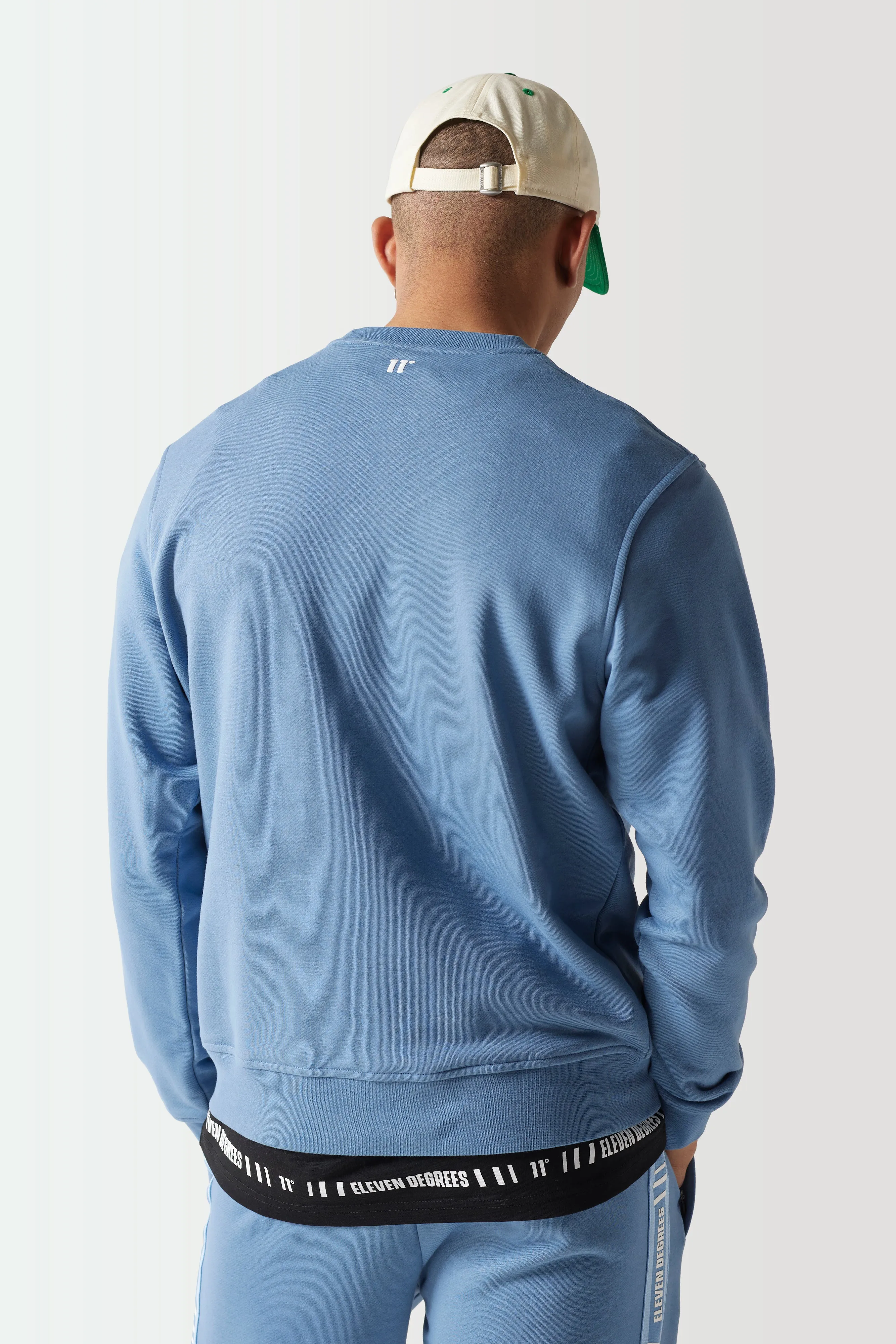 Sudadera Con Capucha y Cinta Retro - Azul Elemental sold by Eleven degrees product image thumbnail 3