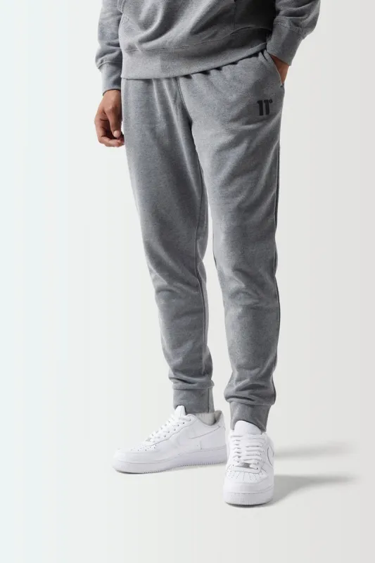 CORE Joggers De Corte Entallado - Marga Carbón sold by Eleven degrees
